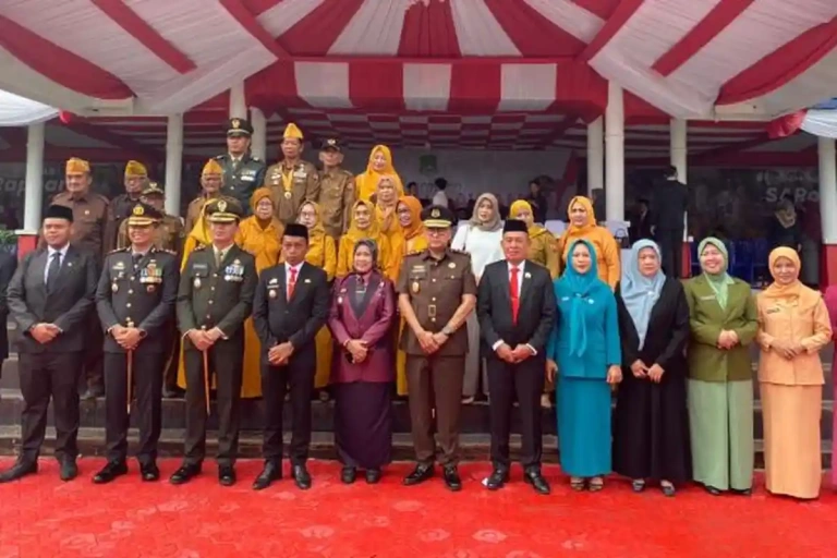 UPACARA-HAI-PAHLAWAN-PEMKAB-SIDRAP